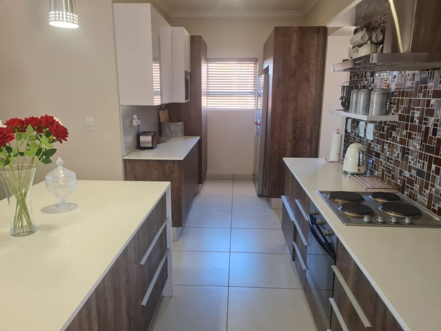 3 Bedroom Property for Sale in Wild Olive Estate Free State